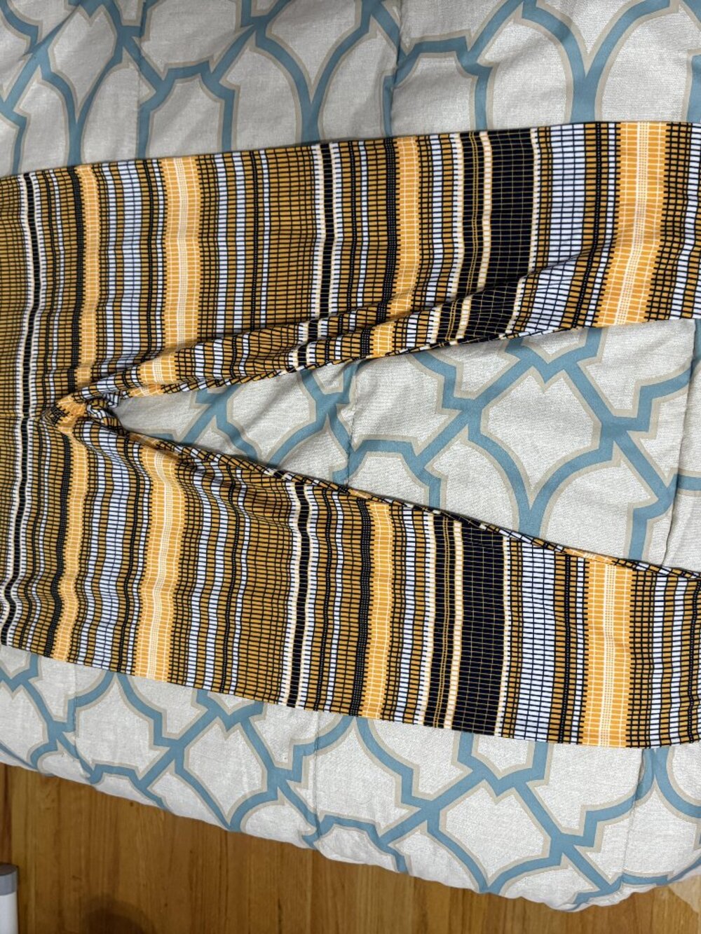 NWOT LuLaRoe Yellow Black Striped Grid Leggings Tall & Curvy 💛
